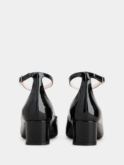 Roger Vivier Ankle Strap U Look Pumps in patent leather New
