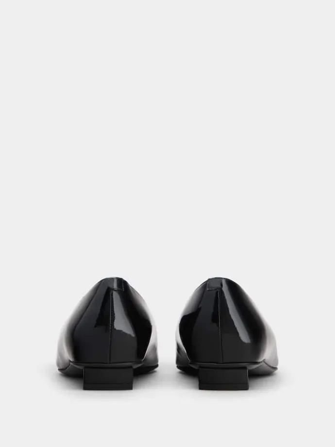 Roger Vivier Belle Vivier Ballerinas in patent leather Online