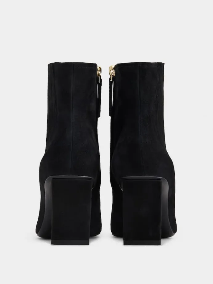Roger Vivier Belle Vivier Chelsea Booties in suede Outlet