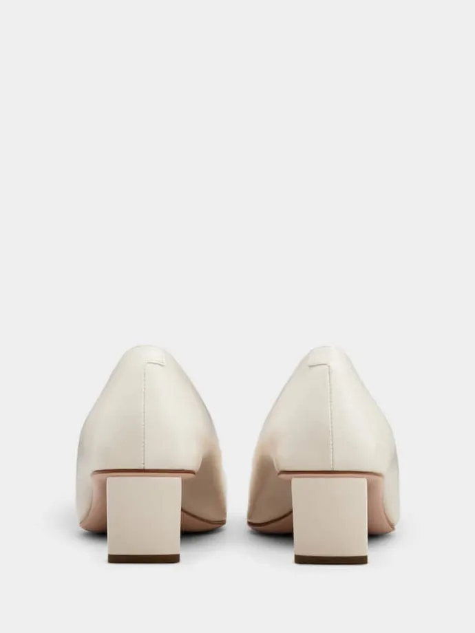 Roger Vivier Belle Vivier Pumps in leather Fashion
