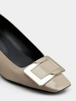 Roger Vivier Belle Vivier Pumps in patent leather Hot