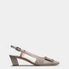 Roger Vivier Belle Vivier Slingback Pumps in patent leather Sale