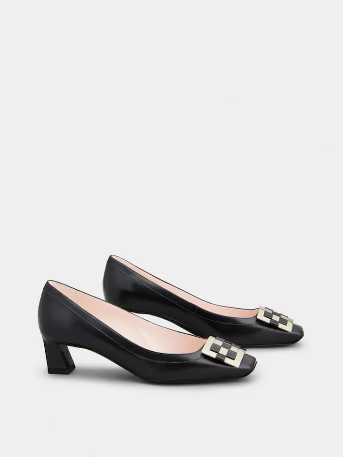 Roger Vivier Trompette Pumps in leather Sale