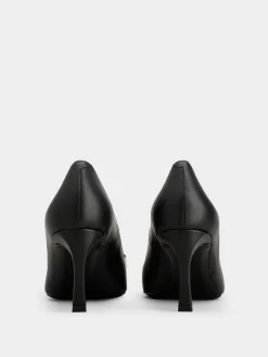 Roger Vivier Trompette Pumps in leather Fashion
