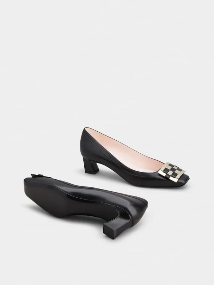 Roger Vivier Trompette Pumps in leather Sale