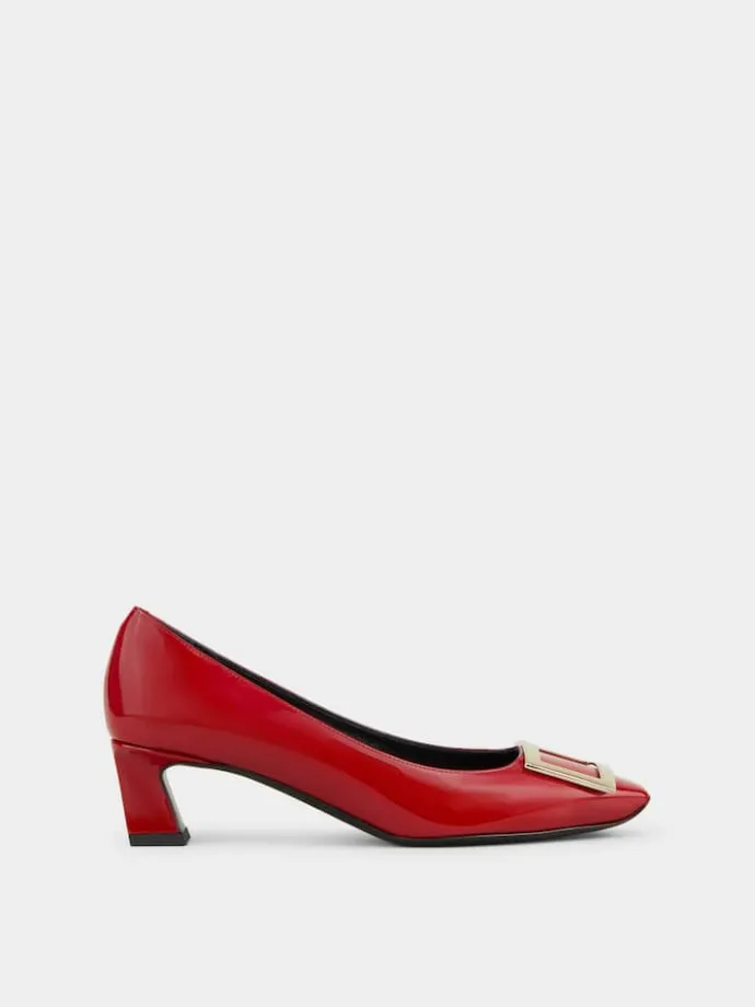 Roger Vivier Trompette Pumps in patent leather New