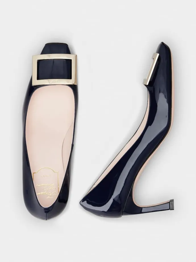 Roger Vivier Trompette Pumps in patent leather Hot