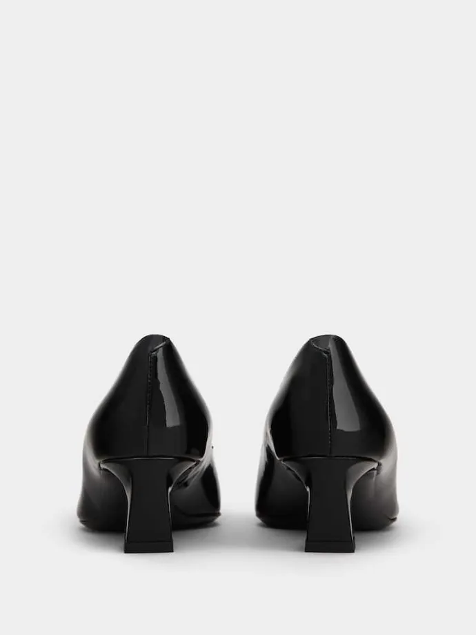 Roger Vivier Trompette Pumps in patent leather Clearance