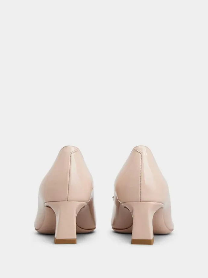 Roger Vivier Trompette Pumps in patent leather Sale