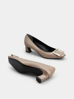 Roger Vivier Trompette Pumps in patent leather Outlet