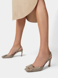 Roger Vivier Trompette Slingback Pumps in patent leather Hot