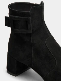 Roger Vivier Très Vivier Booties in suede Hot