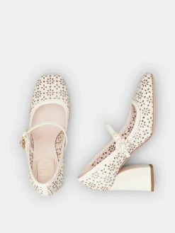 Roger Vivier Très Vivier Mary Jane Pumps in leather Fashion