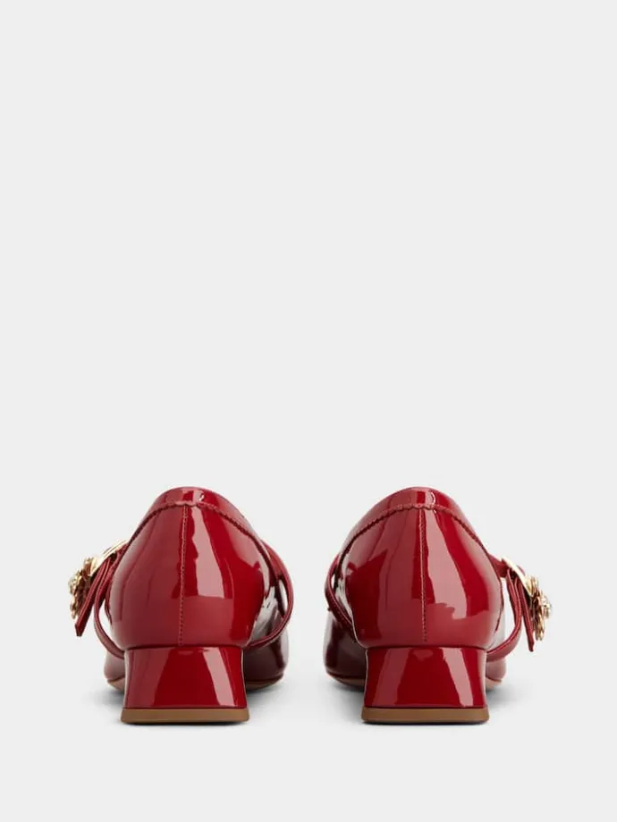 Roger Vivier Très Vivier Mary Janes in patent leather Outlet