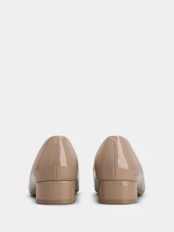 Roger Vivier U Look Ballerinas in patent leather Sale