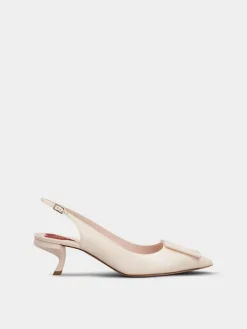 Roger Vivier Virgule Slingback Pumps in patent leather Hot