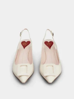 Roger Vivier Virgule Slingback Pumps in patent leather Hot