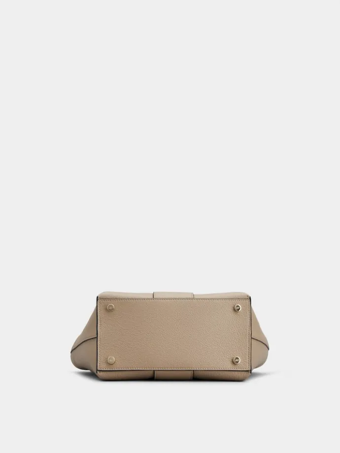 Roger Vivier Viv' Choc Mini Shopping Bag in leather Fashion