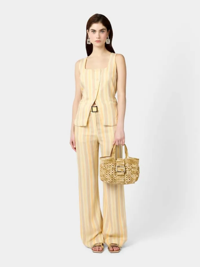 Roger Vivier Viv' Choc Mini Shopping Bag in Raffia Hot
