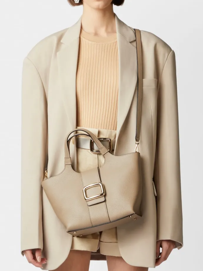Roger Vivier Viv' Choc Mini Shopping Bag in leather Fashion