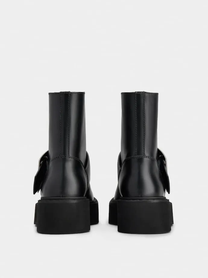 Roger Vivier Viv' Rangers Booties in leather Outlet